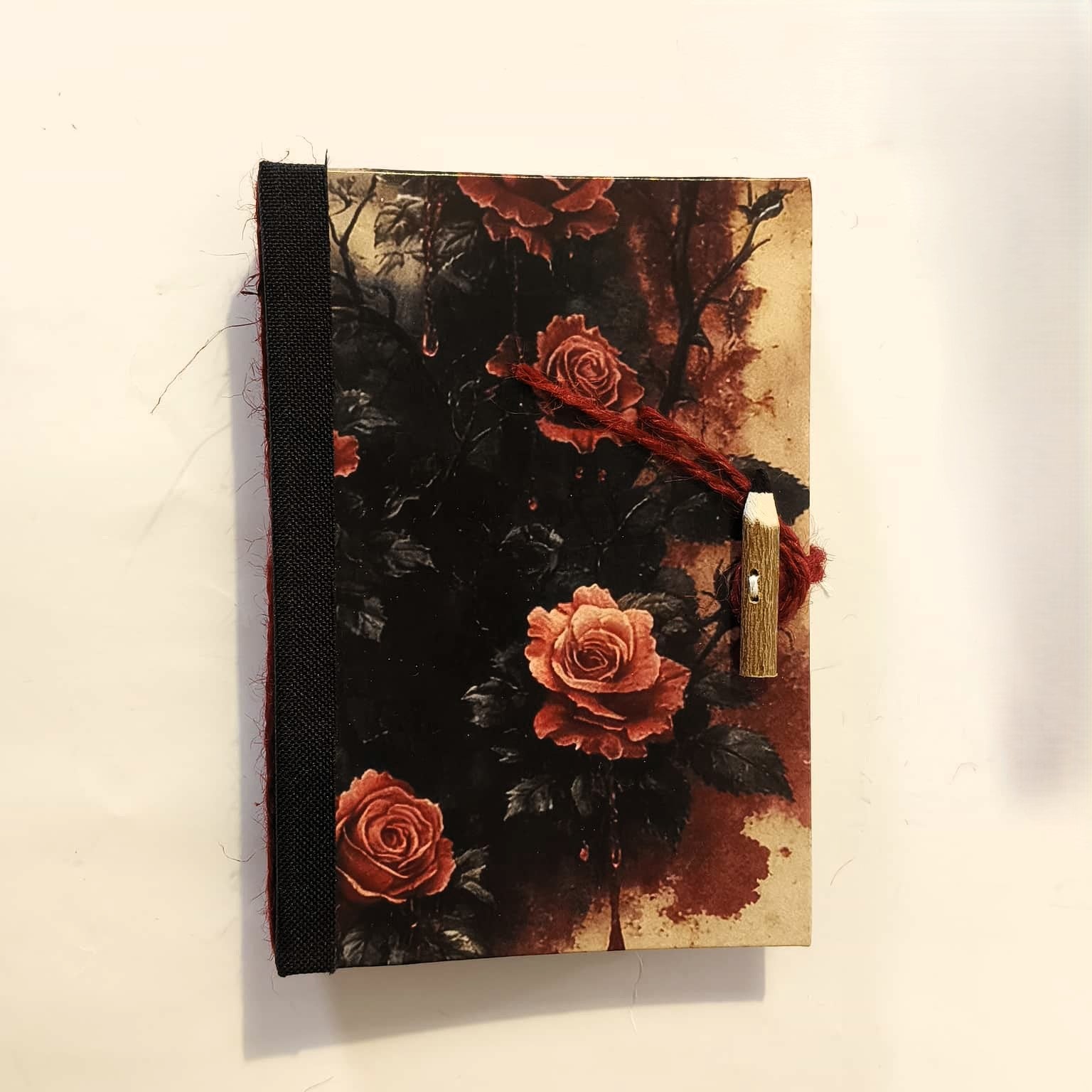 Quaderno A5 "Battiti di Fuoco" — Rose Rosse