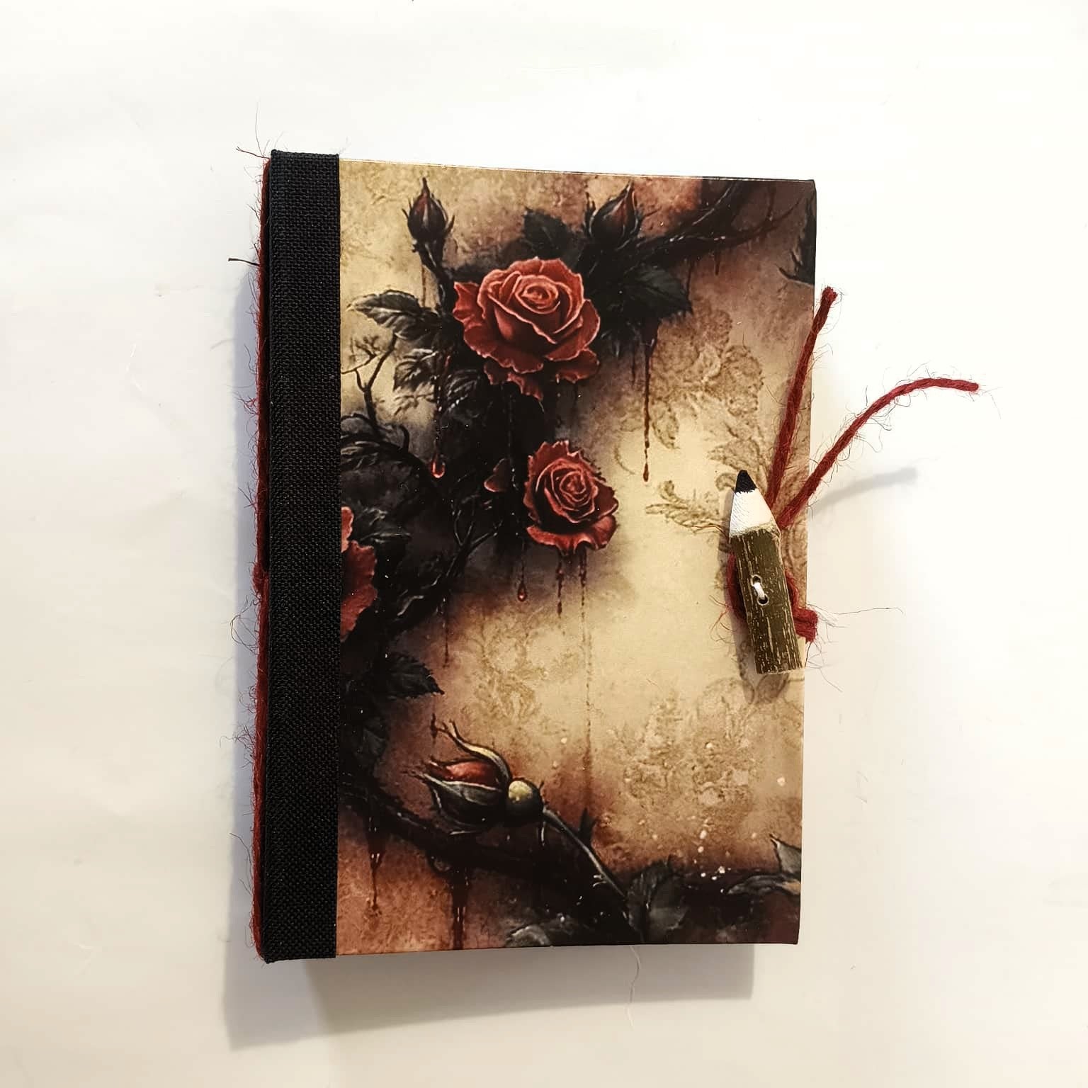 Quaderno A5 "Battiti di Fuoco" — Rose Rosse