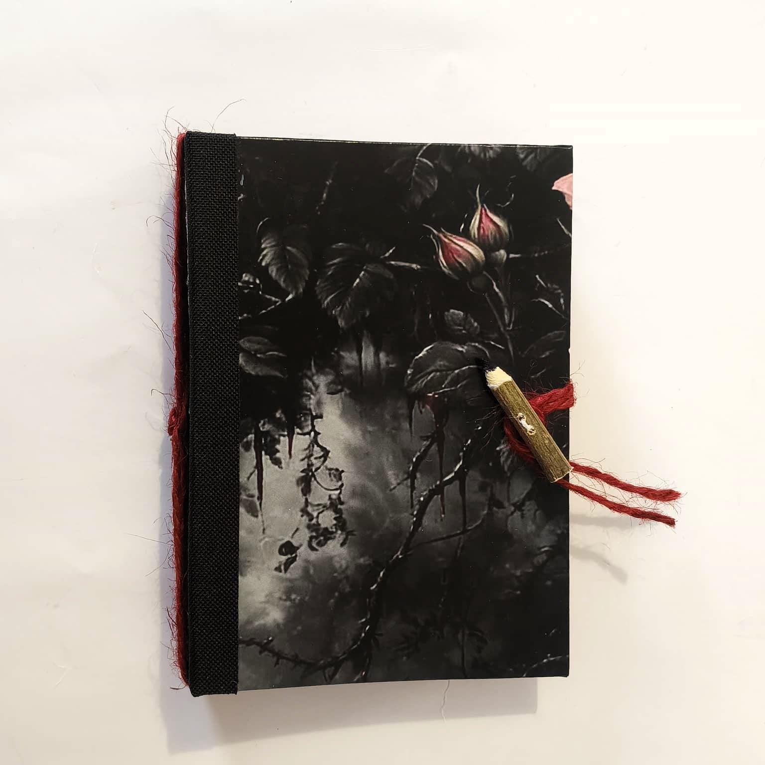 Quaderno A5 "Battiti di Fuoco" — Rose Rosse