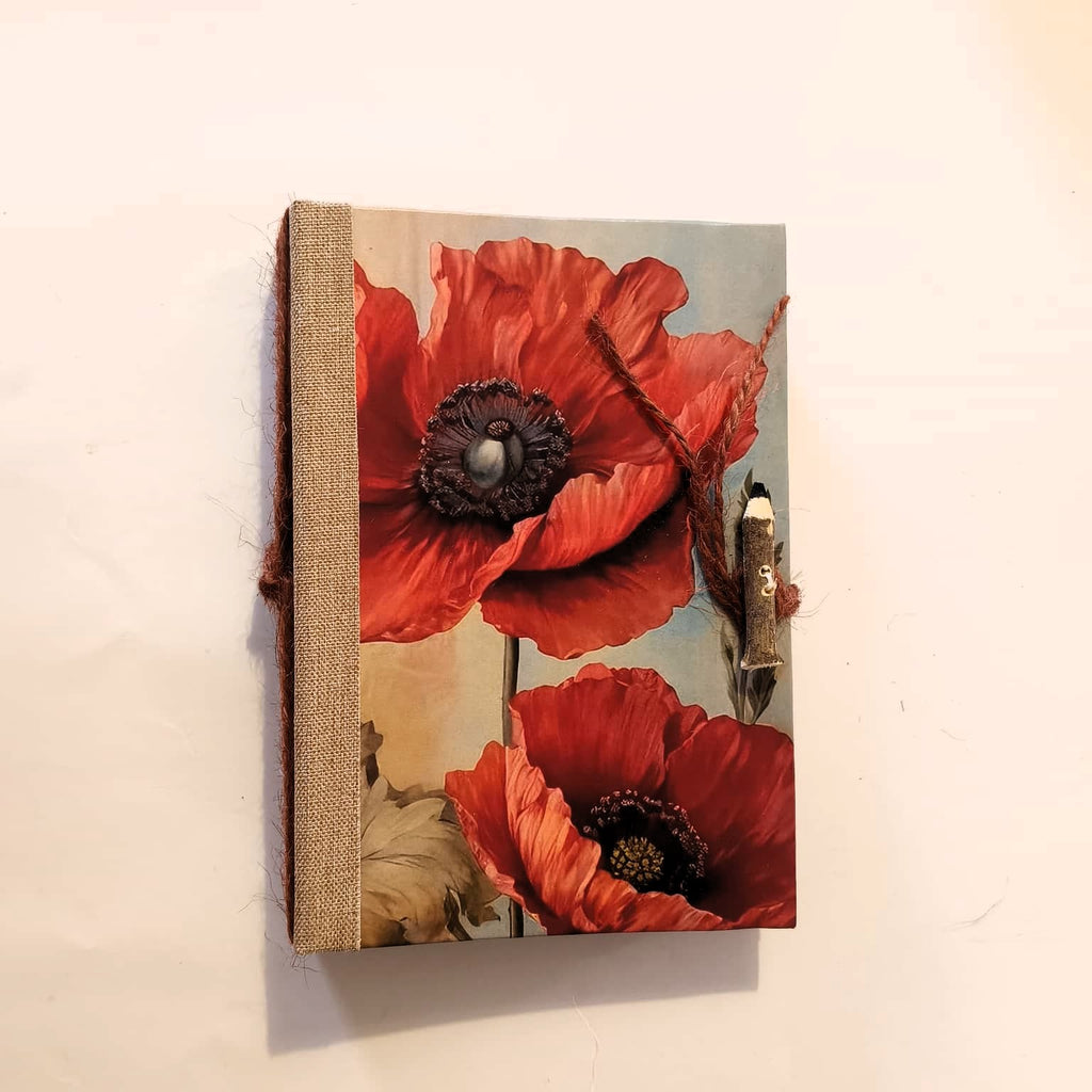 Quaderno A5 "Rifioriture" — Papaveri e Fiori Selvatici