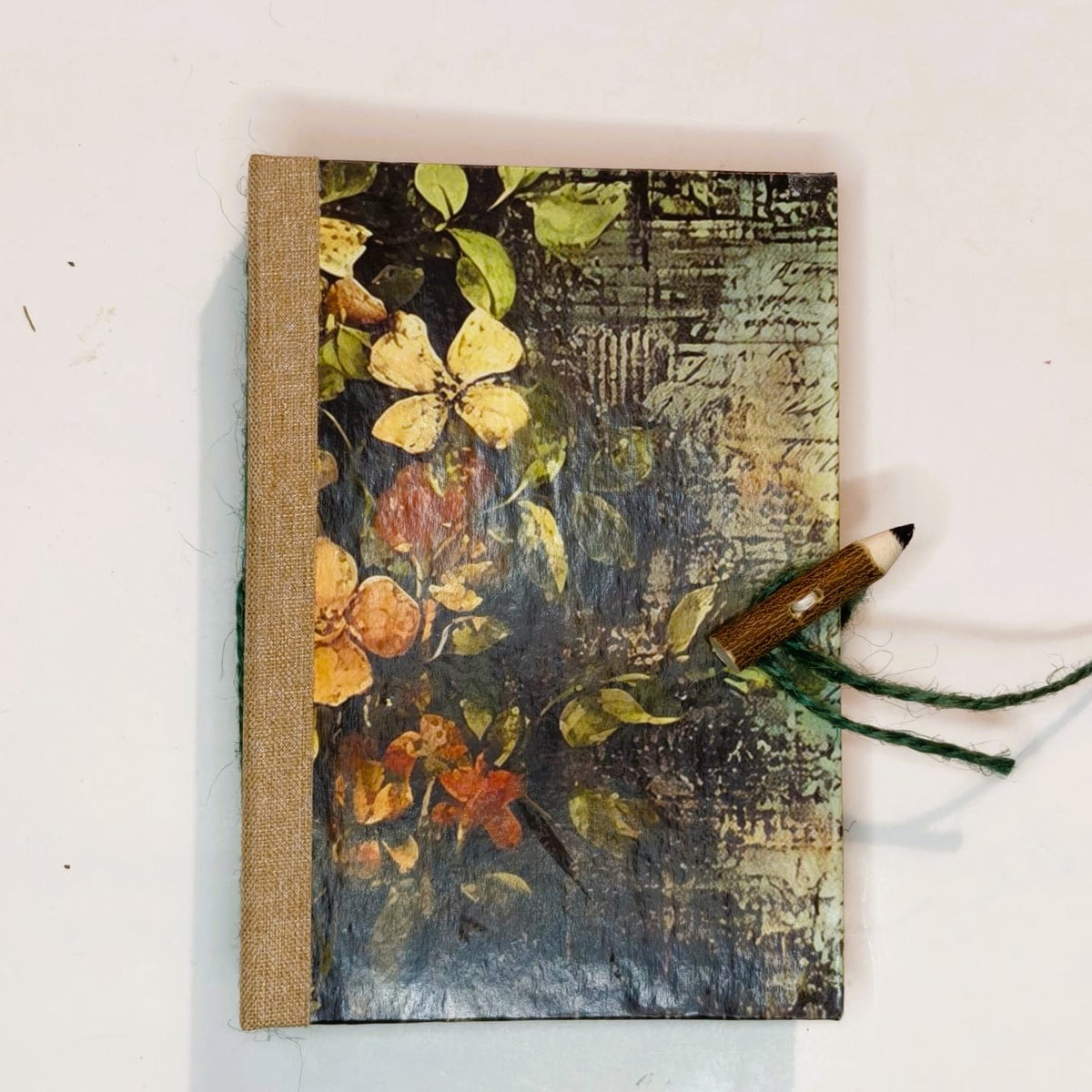 Quaderno tascabile fatto a mano – Il tempo dei fiori