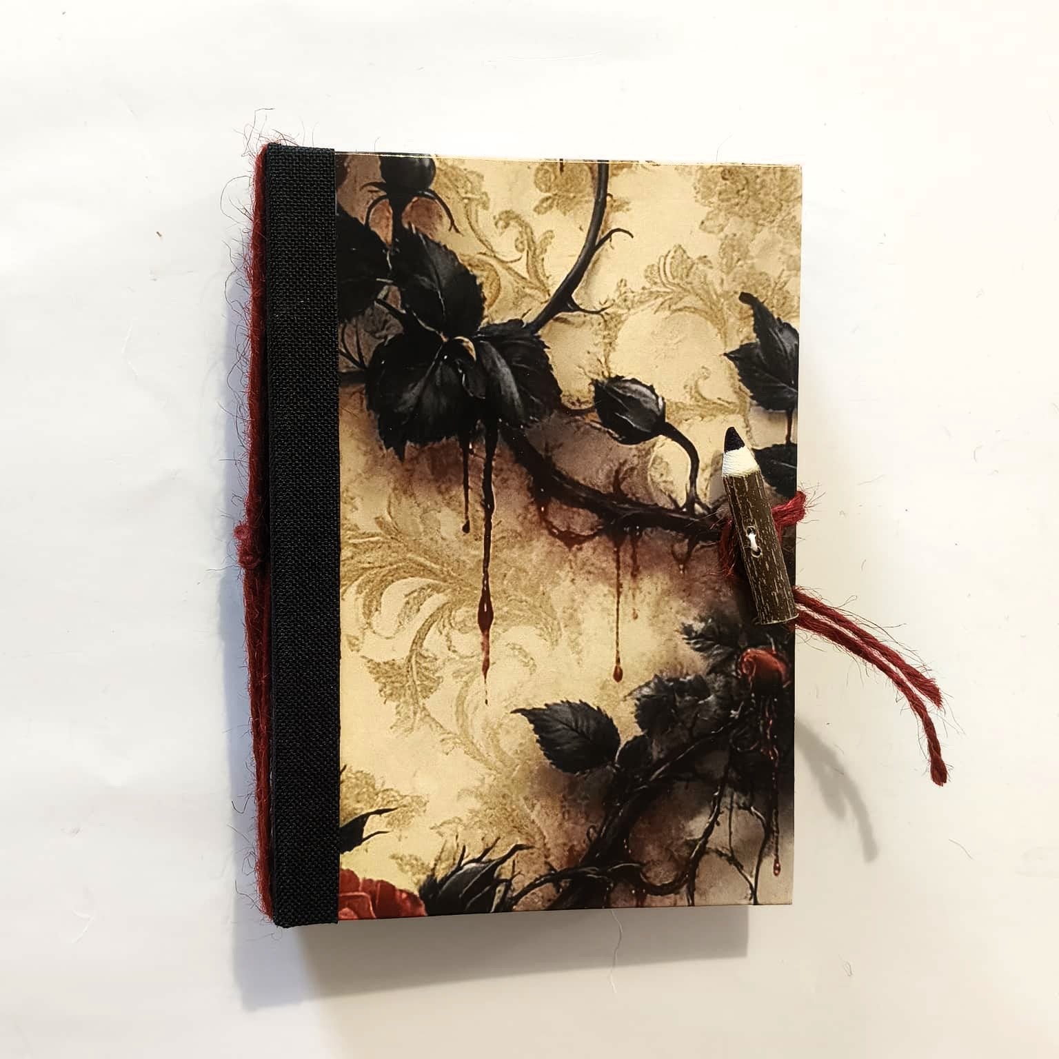 Quaderno A5 "Battiti di Fuoco" — Rose Rosse