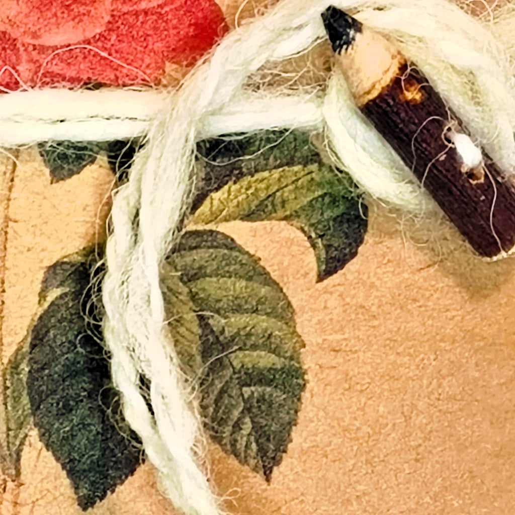 Taccuino ricaricabile fatto a mano con pagine bianche e legatura in lana — "Fiori Selvatici" Rifioriture