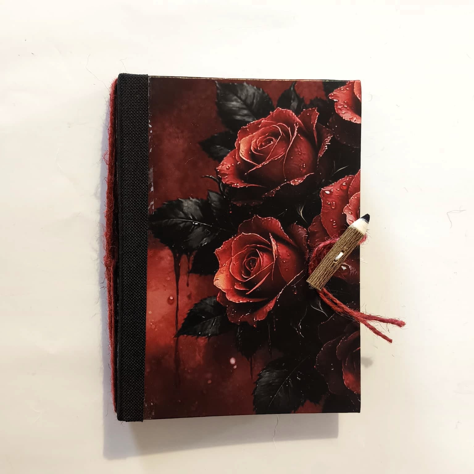 Quaderno A5 "Battiti di Fuoco" — Rose Rosse